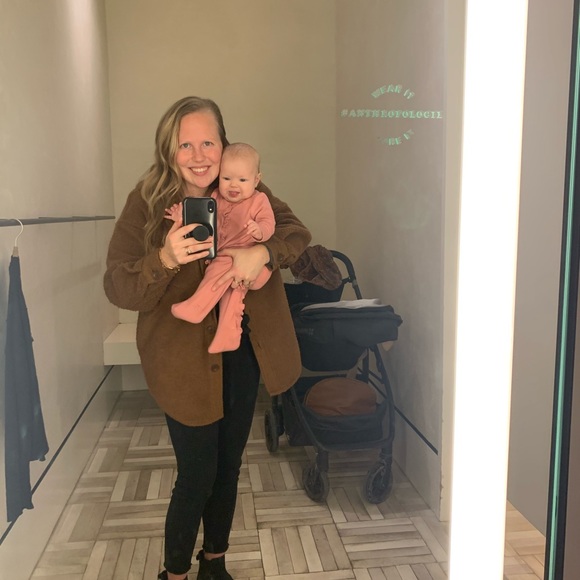 Meet your Posher, Brooke - Picture 1 of 1